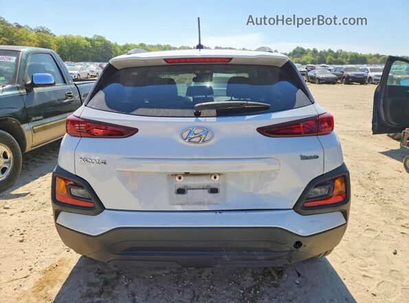 KM8K22AA0LU428732 2020 HYUNDAI KONA Белый Вид сзади