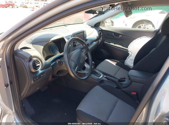 KM8K22AA4MU689105 2021 HYUNDAI KONA Gray Widok wnętrza z przodu