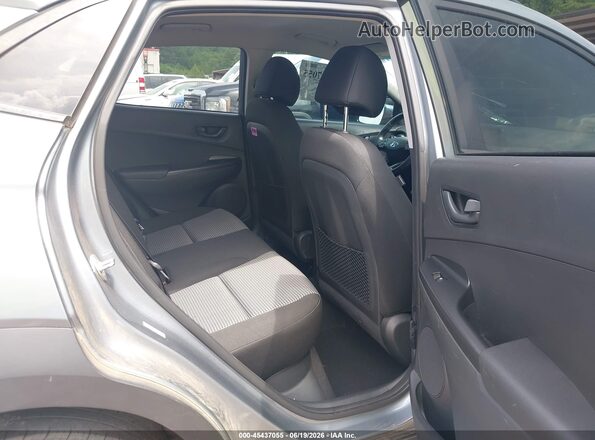 KM8K22AA6MU607200 2021 HYUNDAI KONA Gray VIN կոդի պիտակի տեսք