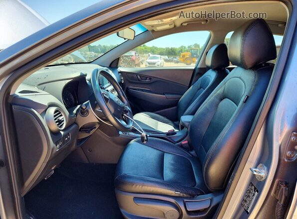 KM8K22AA8LU557933 2020 HYUNDAI KONA Blue Вид салону спереду