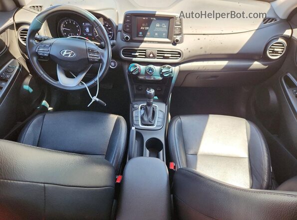 KM8K22AA8LU557933 2020 HYUNDAI KONA Blue Вид панелі приладів
