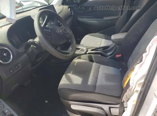 KM8K22AB4NU893316 2022 HYUNDAI KONA White Սալոնի դիմացի տեսք