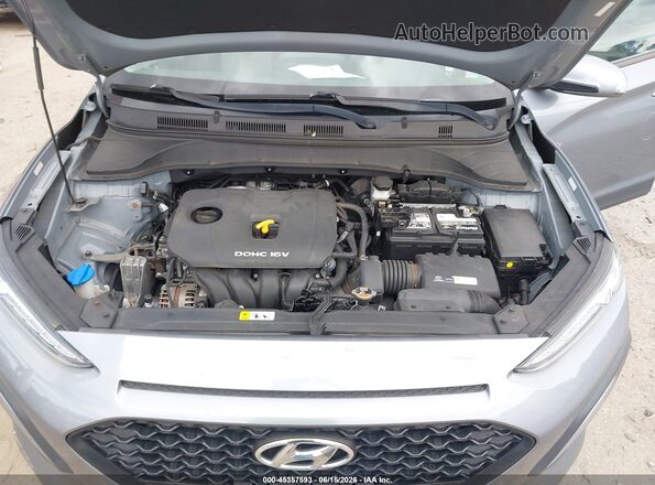 KM8K2CAA0JU074391 2018 HYUNDAI KONA Gray Вид ззаду