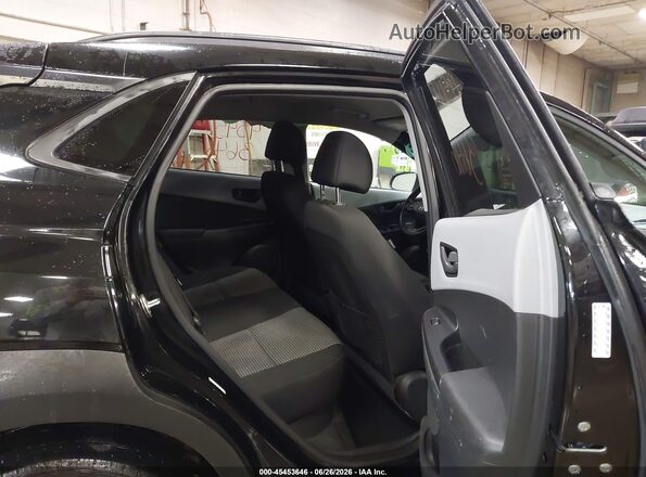 KM8K2CAA0JU145847 2018 HYUNDAI KONA Black VIN sticker view