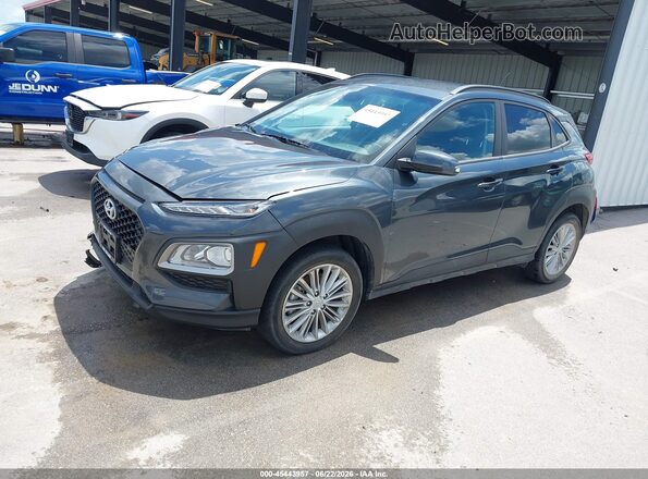 KM8K2CAA0MU688880 2021 HYUNDAI KONA Gray Առջևի ձախ երեք քառորդ տեսարան
