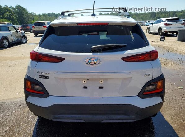 KM8K2CAA2MU601612 2021 HYUNDAI KONA White Rear view