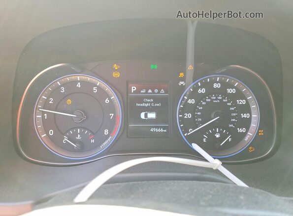 KM8K2CAA2MU601612 2021 HYUNDAI KONA White Instrument cluster view