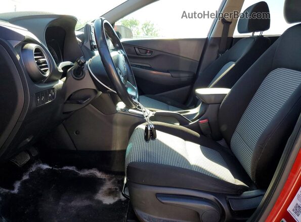 KM8K2CAA2MU616014 2021 HYUNDAI KONA Red Սալոնի դիմացի տեսք