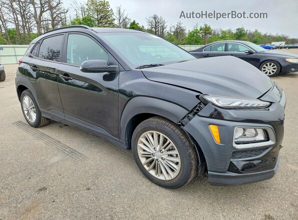 KM8K2CAA2MU708028 2021 HYUNDAI KONA Черный Передняя правая четверть