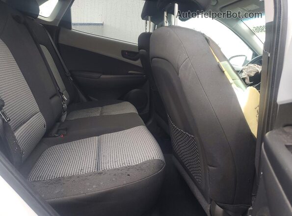 KM8K2CAA7KU192035 2019 HYUNDAI KONA Белый Вид задней части салона