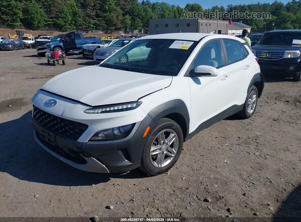 KM8K2CAB2NU807846 2022 HYUNDAI KONA White წინა მარცხენა ხედი სამი მეოთხედიდან