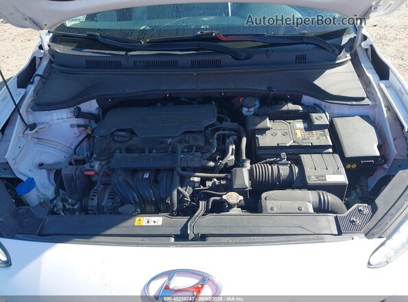 KM8K2CAB2NU807846 2022 HYUNDAI KONA White უკანა ხედი