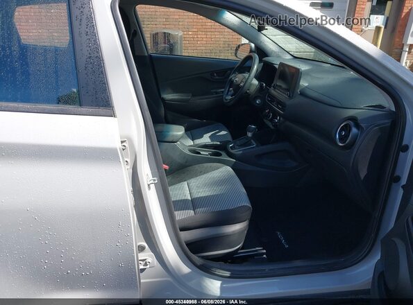 KM8K2CAB4PU011831 2023 HYUNDAI KONA Silver Սալոնի դիմացի տեսք