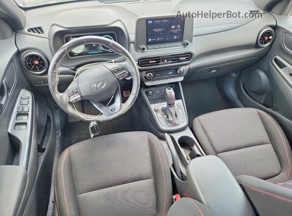 KM8K33A37NU801028 2022 HYUNDAI KONA Gray წინა პანელის ხედი