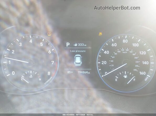 KM8K33A51JU078174 2018 HYUNDAI KONA Gray Հետևի նստատեղերի տեսք