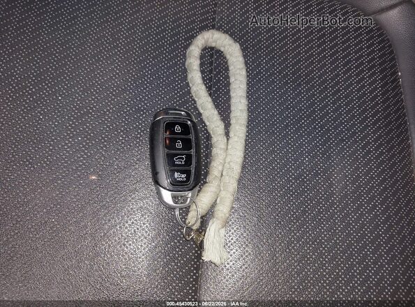 KM8K3CA55MU637049 2021 HYUNDAI KONA White Առջևի վահանակի տեսք
