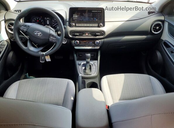 KM8K3CAB8PU003809 2023 HYUNDAI KONA Серый Вид панели приборов