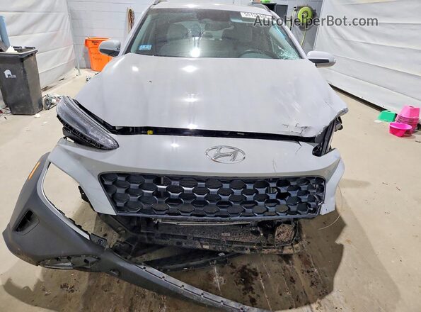 KM8K3CAB8PU047258 2023 HYUNDAI KONA Silver წინა ხედი