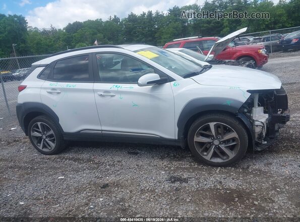 KM8K5CA53LU472238 2020 HYUNDAI KONA White Widok wnętrza z tyłu