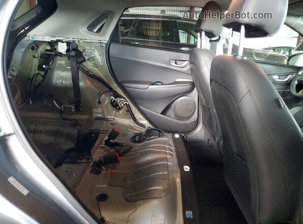KM8K5CA59LU429121 2020 HYUNDAI KONA Silver 