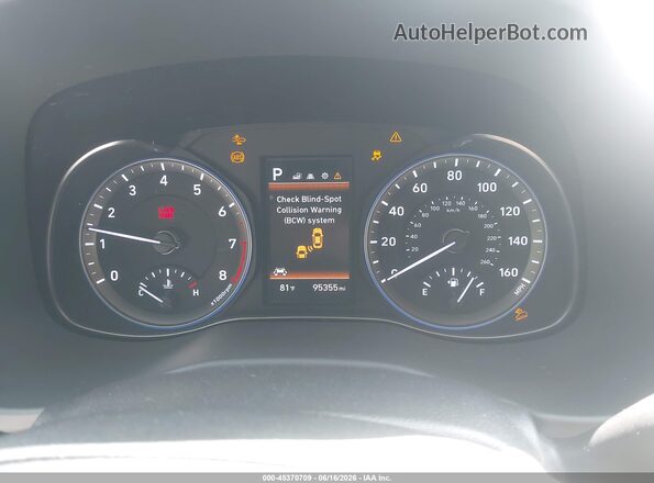 KM8K62AA4LU547887 2020 HYUNDAI KONA White Widok tylnych siedzeń