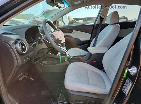KM8K62AB3PU008417 2023 HYUNDAI KONA Черный Вид салона спереди