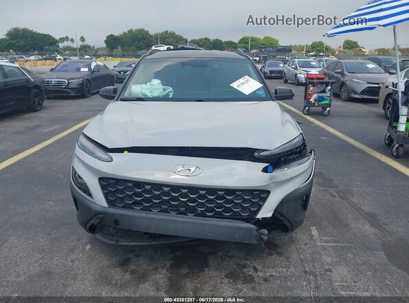KM8K62AB9PU006137 2023 HYUNDAI KONA Gray ხელსაწყოთა პანელის ხედი