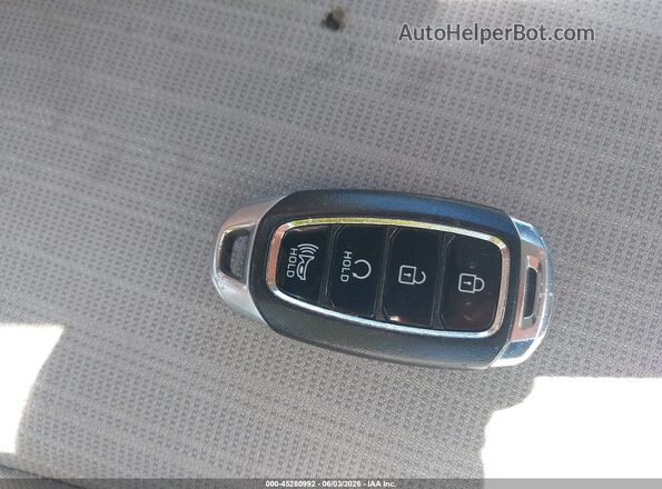 KM8K6CAB1NU762872 2022 HYUNDAI KONA Red Vista del salpicadero