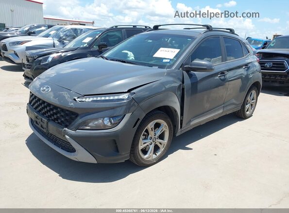 KM8K6CAB9PU985146 2023 HYUNDAI KONA Gray Vista tres cuartos delantera izquierda