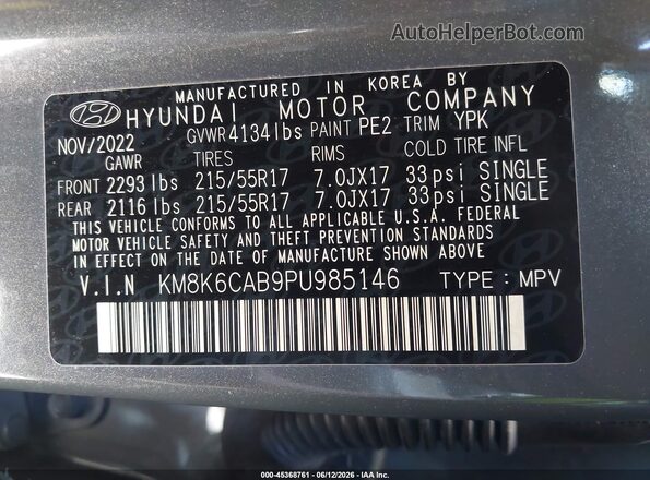 KM8K6CAB9PU985146 2023 HYUNDAI KONA Gray Vista del compartimento del motor
