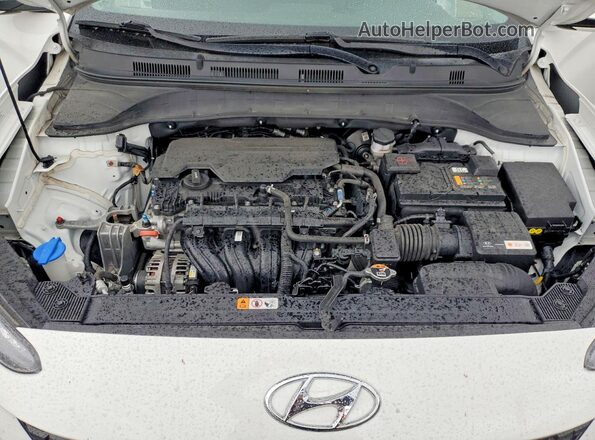KM8K6CABXPU948087 2023 HYUNDAI KONA White Widok komory silnika