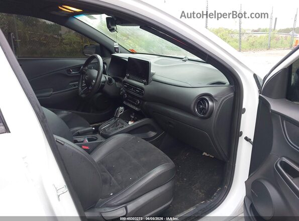 KM8KH3AC3PU005994 2023 HYUNDAI KONA N White Widok wnętrza z przodu