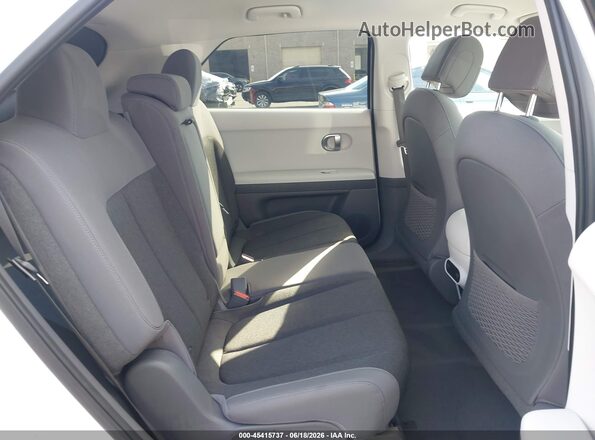 KM8KM4AE0NU053047 2022 HYUNDAI IONIQ 5 White VIN կոդի պիտակի տեսք