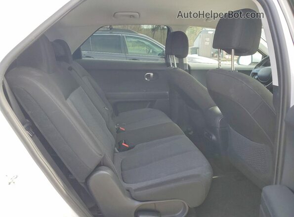 KM8KMDAF4NU061029 2022 HYUNDAI IONIQ White Widok wnętrza z tyłu