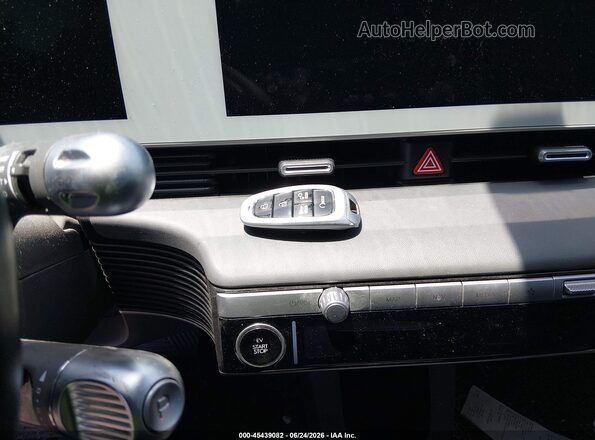 KM8KMDAF4NU084374 2022 HYUNDAI IONIQ 5 Blue Dashboard view