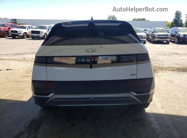 KM8KMDAF9NU113058 2022 HYUNDAI IONIQ White უკანა ხედი