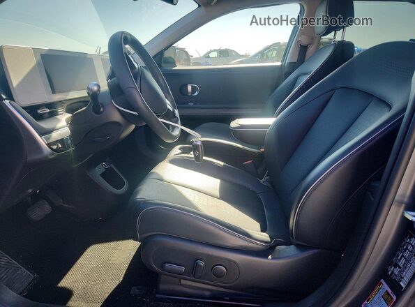 KM8KNDAF3PU163325 2023 HYUNDAI IONIQ Charcoal Vista interior delantera
