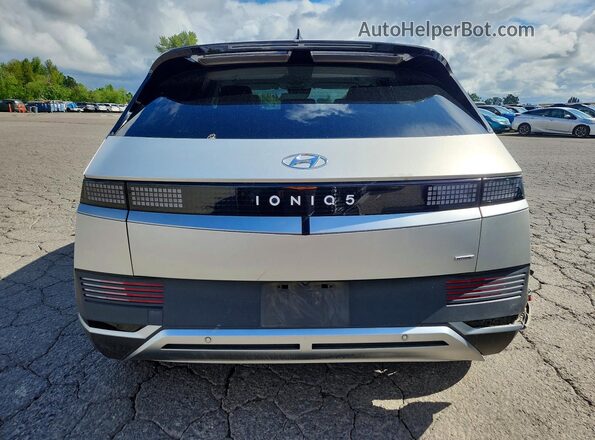 KM8KNDAF3PU169075 2023 HYUNDAI IONIQ Silver Հետևի տեսք