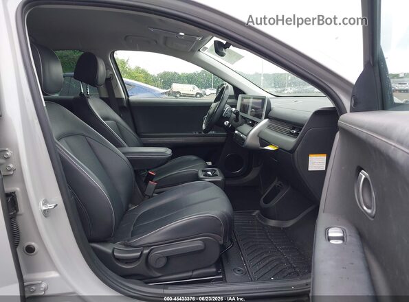 KM8KNDAF5NU077740 2022 HYUNDAI IONIQ 5 Серый Вид салона спереди