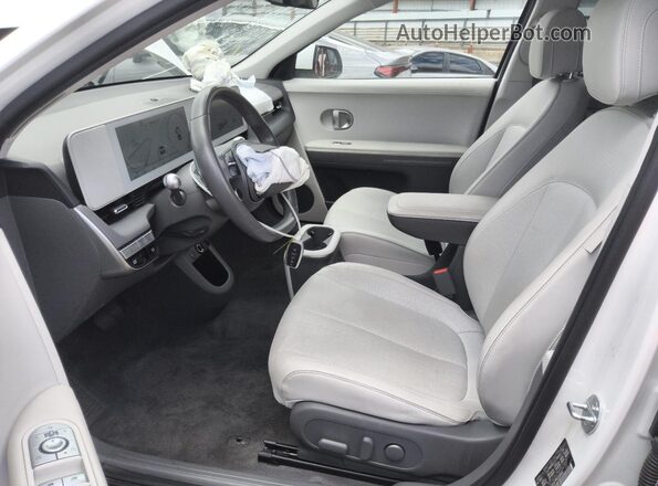 KM8KNDAF7PU228452 2023 HYUNDAI IONIQ White 