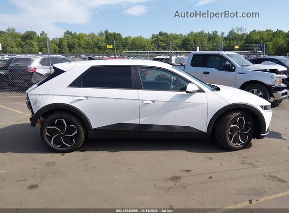 KM8KNDAF9PU181957 2023 HYUNDAI IONIQ 5 White Vista interior trasera