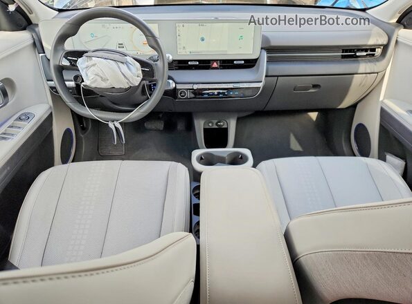KM8KNDAFXNU112417 2022 HYUNDAI IONIQ Blue Dashboard view