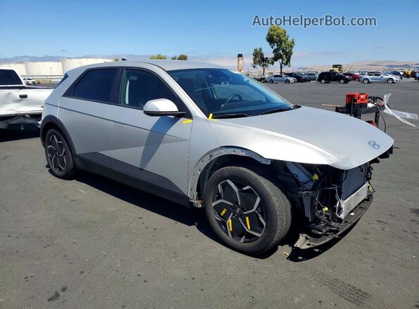 KM8KNDAFXPU176945 2023 HYUNDAI IONIQ Silver Передня права чверть