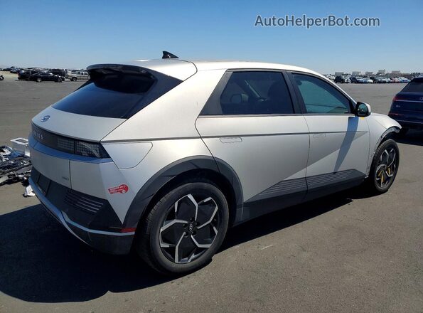 KM8KNDAFXPU176945 2023 HYUNDAI IONIQ Silver Задня права чверть