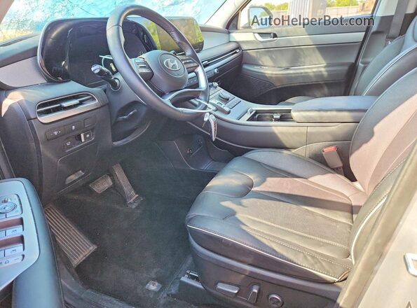 KM8R44GE2RU804662 2024 HYUNDAI PALISADE Silver Widok wnętrza z przodu