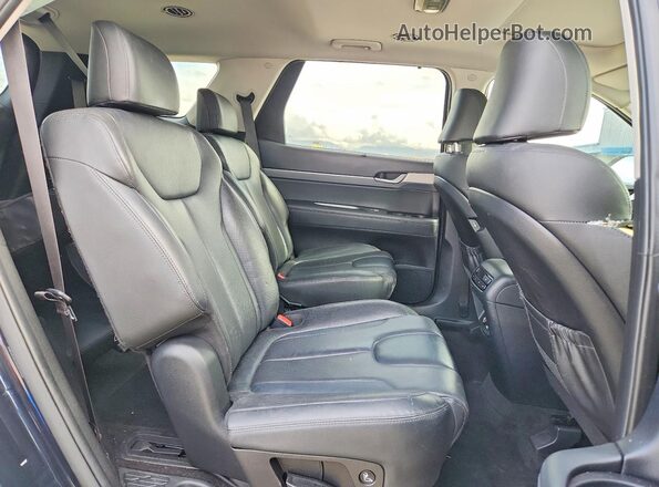 KM8R4DHE3MU258509 2021 HYUNDAI PALISADE Gray Rear interior view
