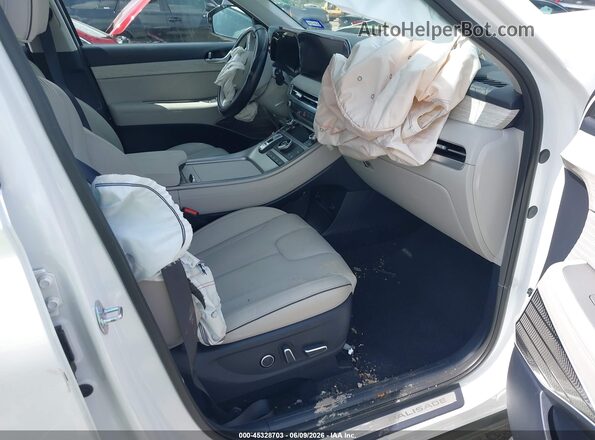 KM8R74GE8PU589535 2023 HYUNDAI PALISADE Белый Вид салона спереди