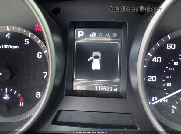 KM8SM4HF5HU208050 2017 HYUNDAI SANTA FE White 