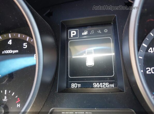 KM8SM4HF5JU278749 2018 HYUNDAI SANTA FE Silver 