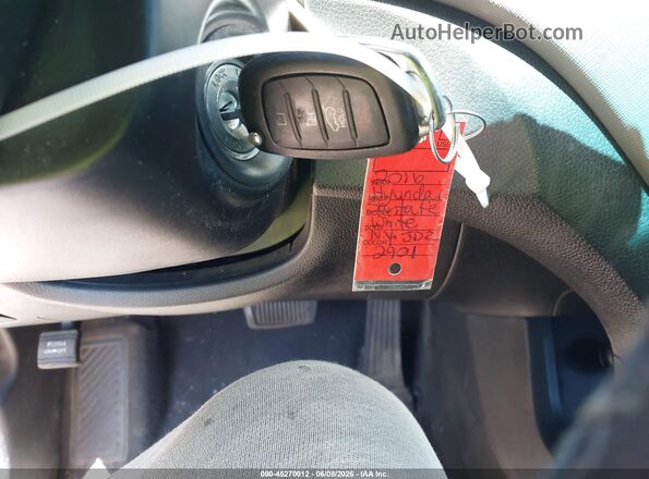 KM8SM4HF6GU153557 2016 HYUNDAI SANTA FE White Dashboard view
